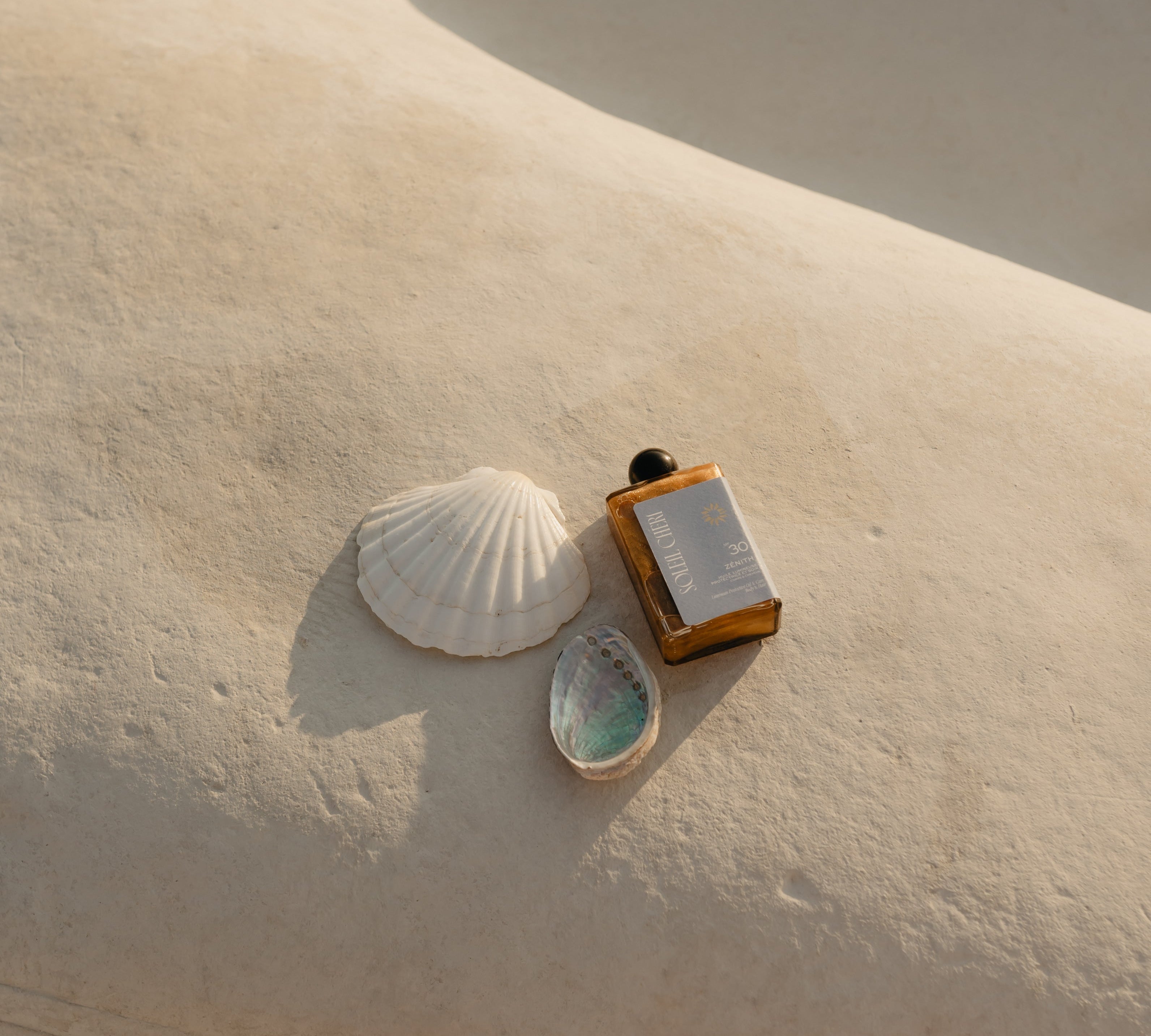 Zénith élue parmi les meilleures crèmes solaires de l’été par Milk Décoration.