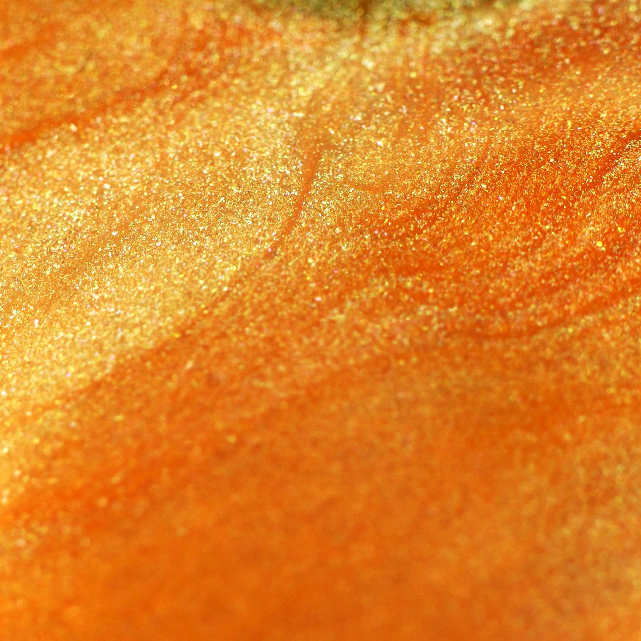 Zénith, huile lumineuse corps et cheveux SPF30.