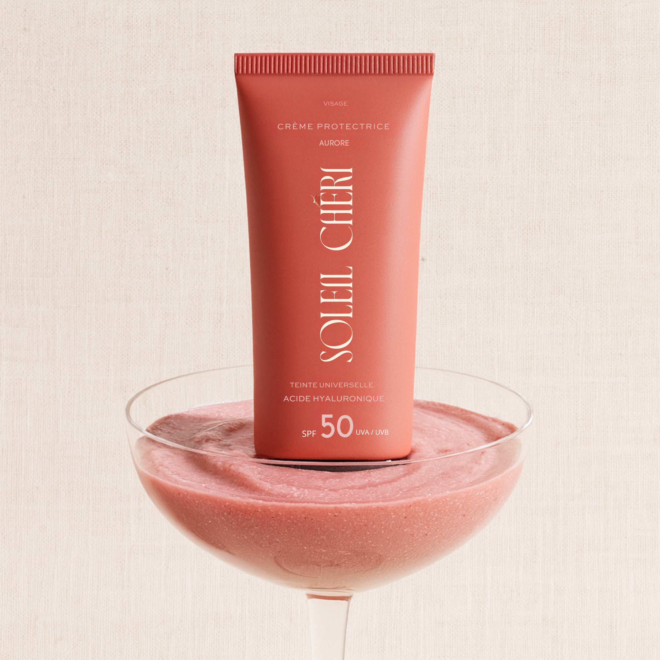 "Aurore", Crème visage légère SPF50 à l'acide hyaluronique et teintée.